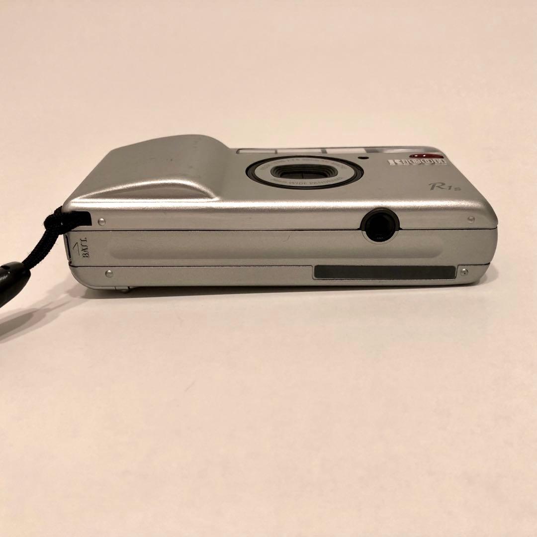 RICOH R1s シルバー／コンパクトフィルムカメラ