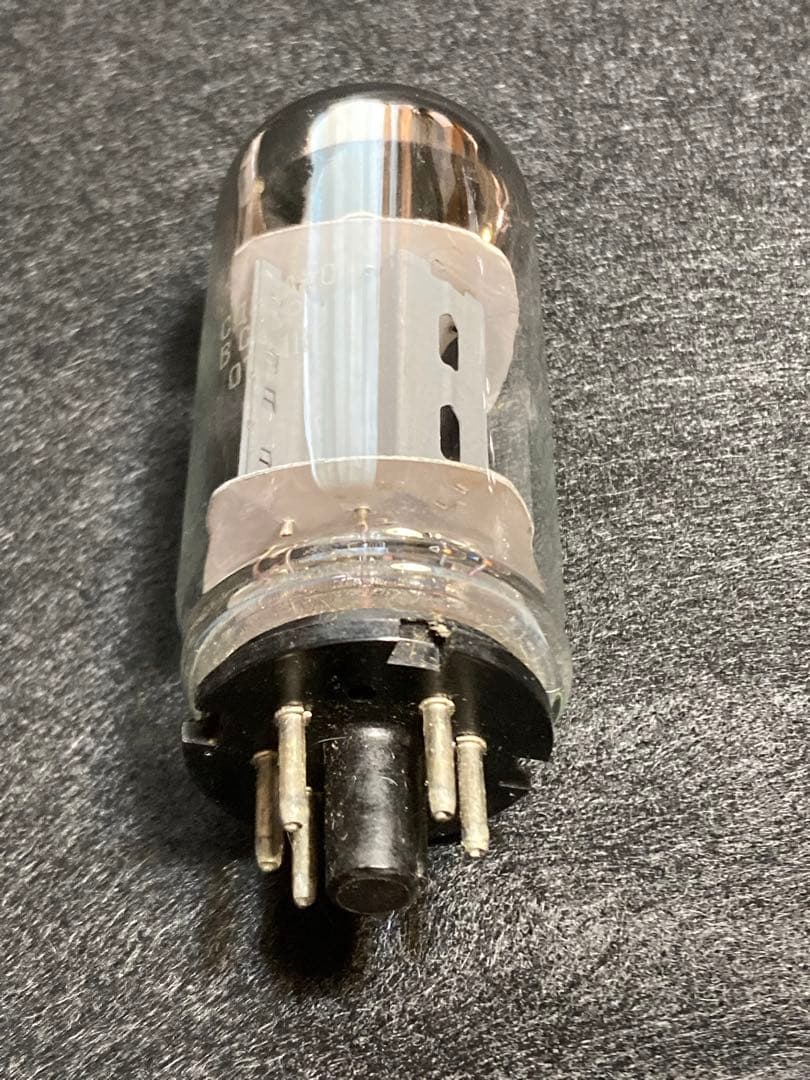 6 L 6 / 5881 ロシア製 新品未使用真空管 4 本セット