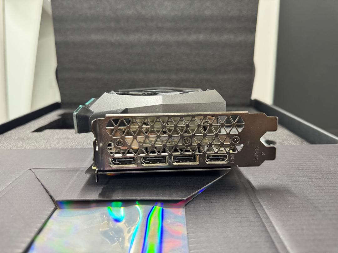 石*ん様 使用時間が短い ZOTAC 3070 Ti LHR