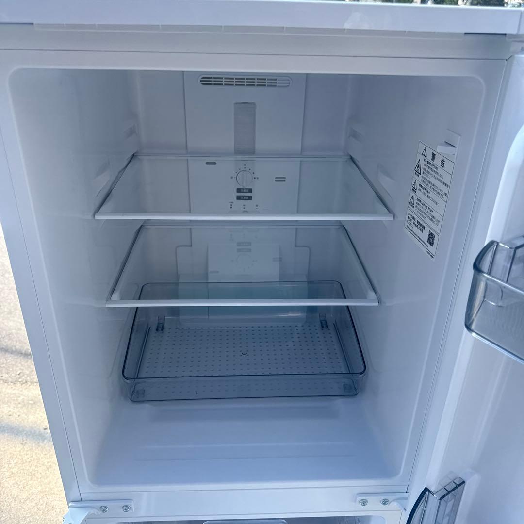 SHARP 一人暮らし冷蔵庫 SJ-D15J-W 152L 2023年製