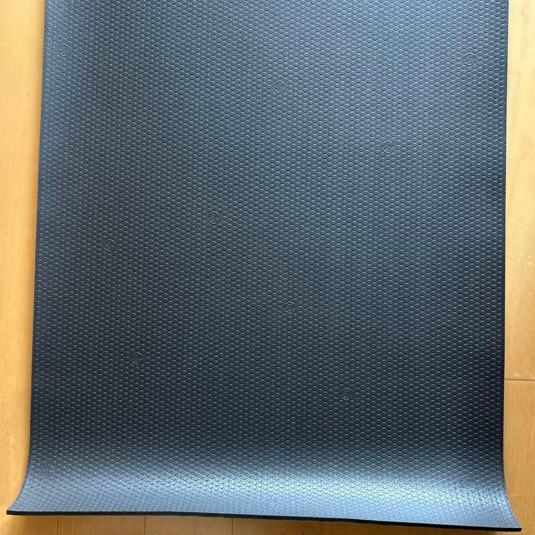 【日本正規品】[Manduka] PRO ヨガマット ブラックマット6mm　厚手