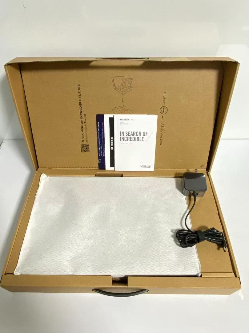 B ほぼ未使用ASUS Ryzen 5 7520U/8GB/SSD 512GB