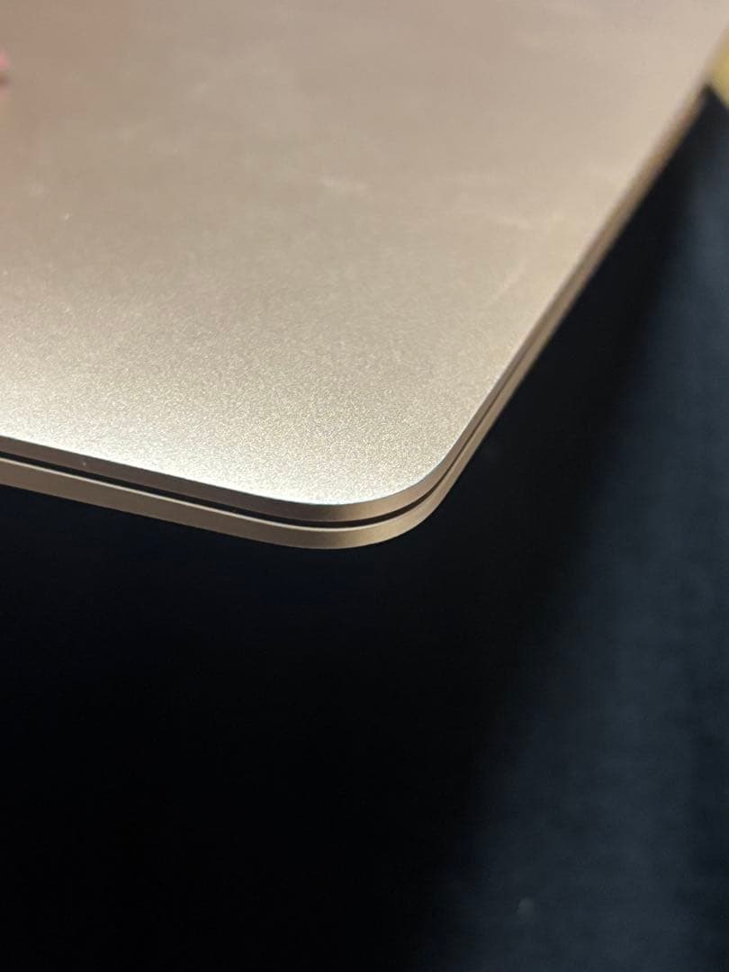 MacBook Air 2020 M1チップ　256G 8G