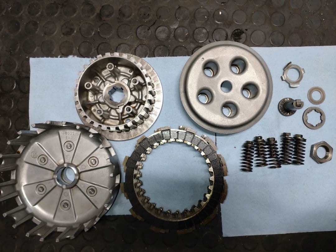 XJR400 クラッチハウジング一式 美品