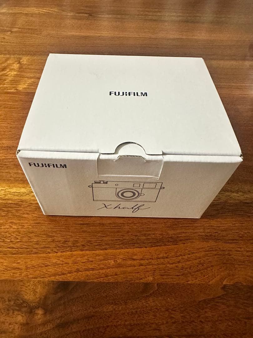 り*う様 ★新品未使用★FUJIFILM X half X-HF1 シルバー