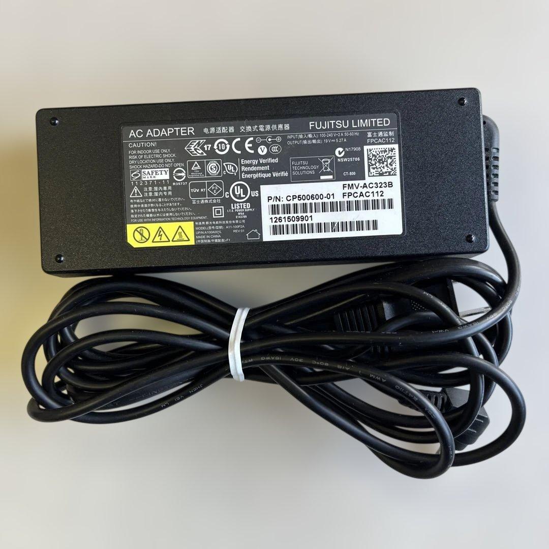 ☆格安WinXP☆富士通15.6インチ大画面第3世代i7PC☆長時間バッテリー付