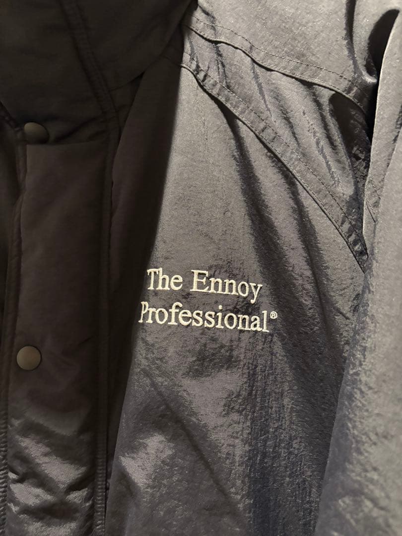 ジャケット・アウター ENNOY PADDED NYLON BENCH COAT