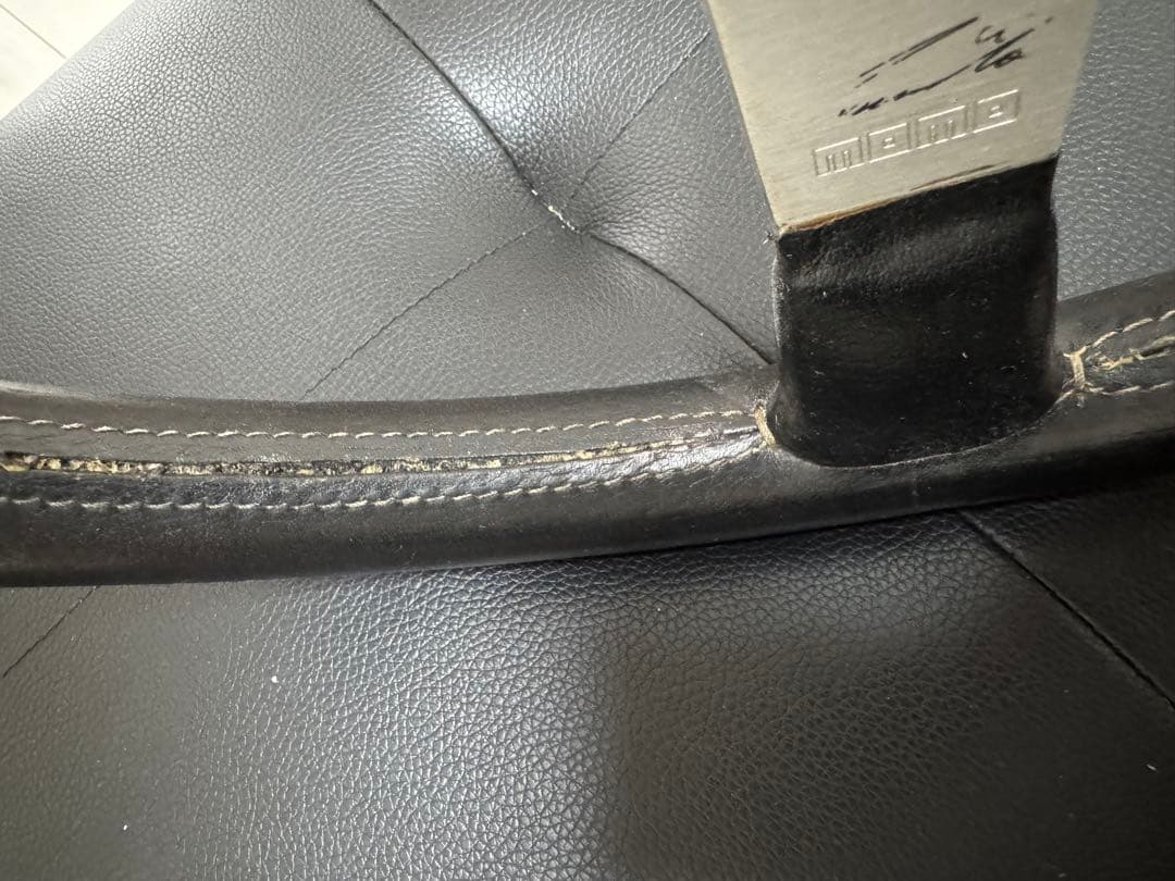 MOMOステアリングホイール ニキ・ラウダ モデル