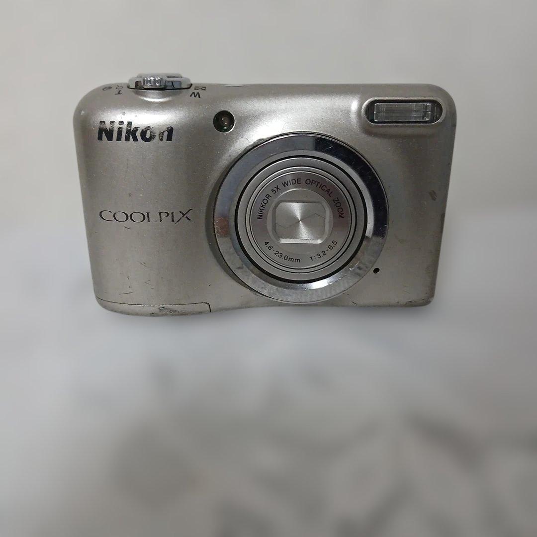 Nikon COOLPIX A100 ニコン コンパクトデジタルカメラ