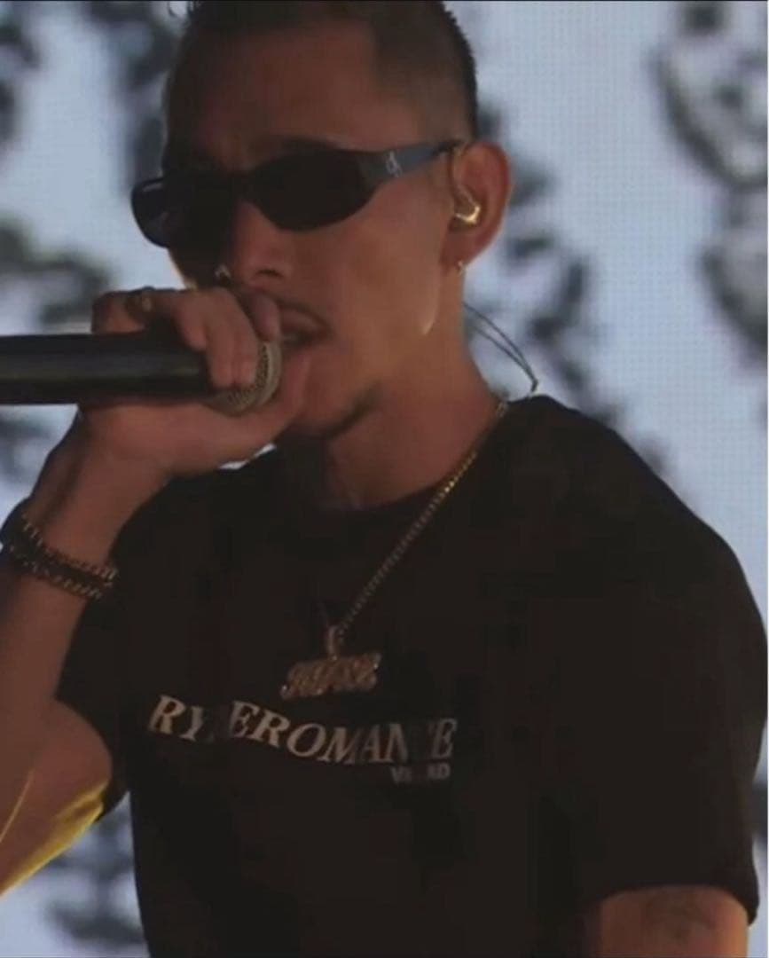 Fu*kIO着用  サングラス