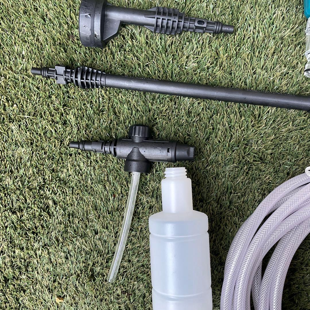 マキタ充電式洗浄機　MHW180D