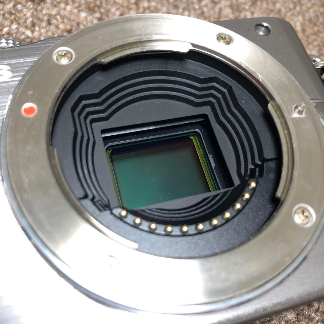 カメラ OLYMPUS PEN Lite E-PL3 レンズ付 フラッシュ付属