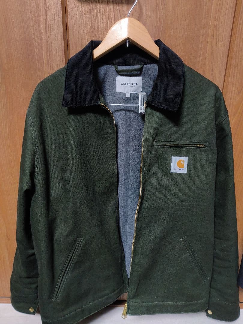carhartt　デトロイトジャケット