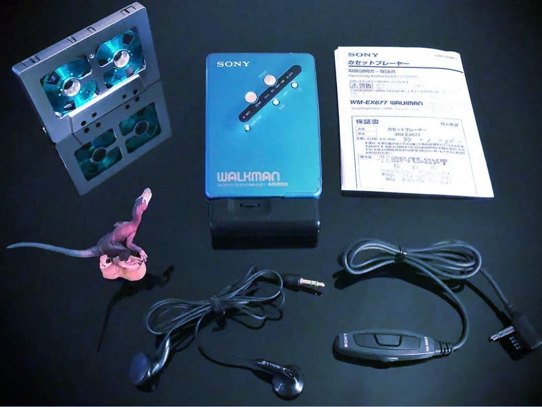カセットウォークマン SONY WM-EX677 青い「整備済み、完動美品」