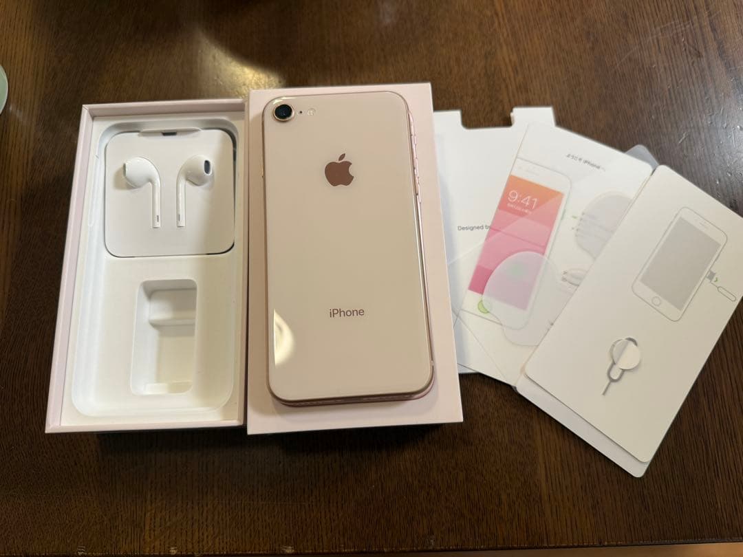 Apple iPhone 8 ゴールド 64GB バッテリー交換済み