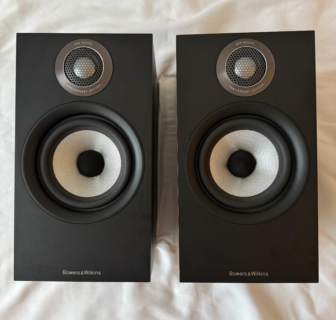 Bowers & Wilkins 607 S2 AE ブックシェルフ型スピーカー