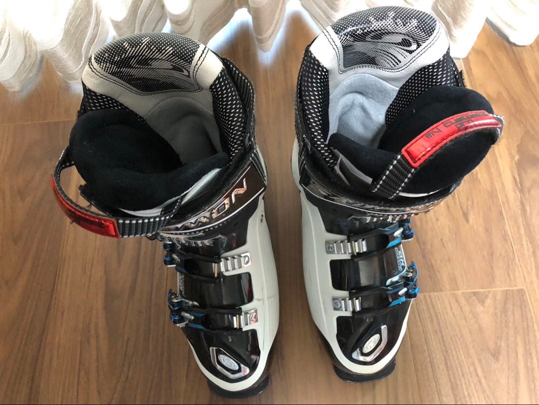 SALOMON スキー ブーツ ブラック/ホワイト