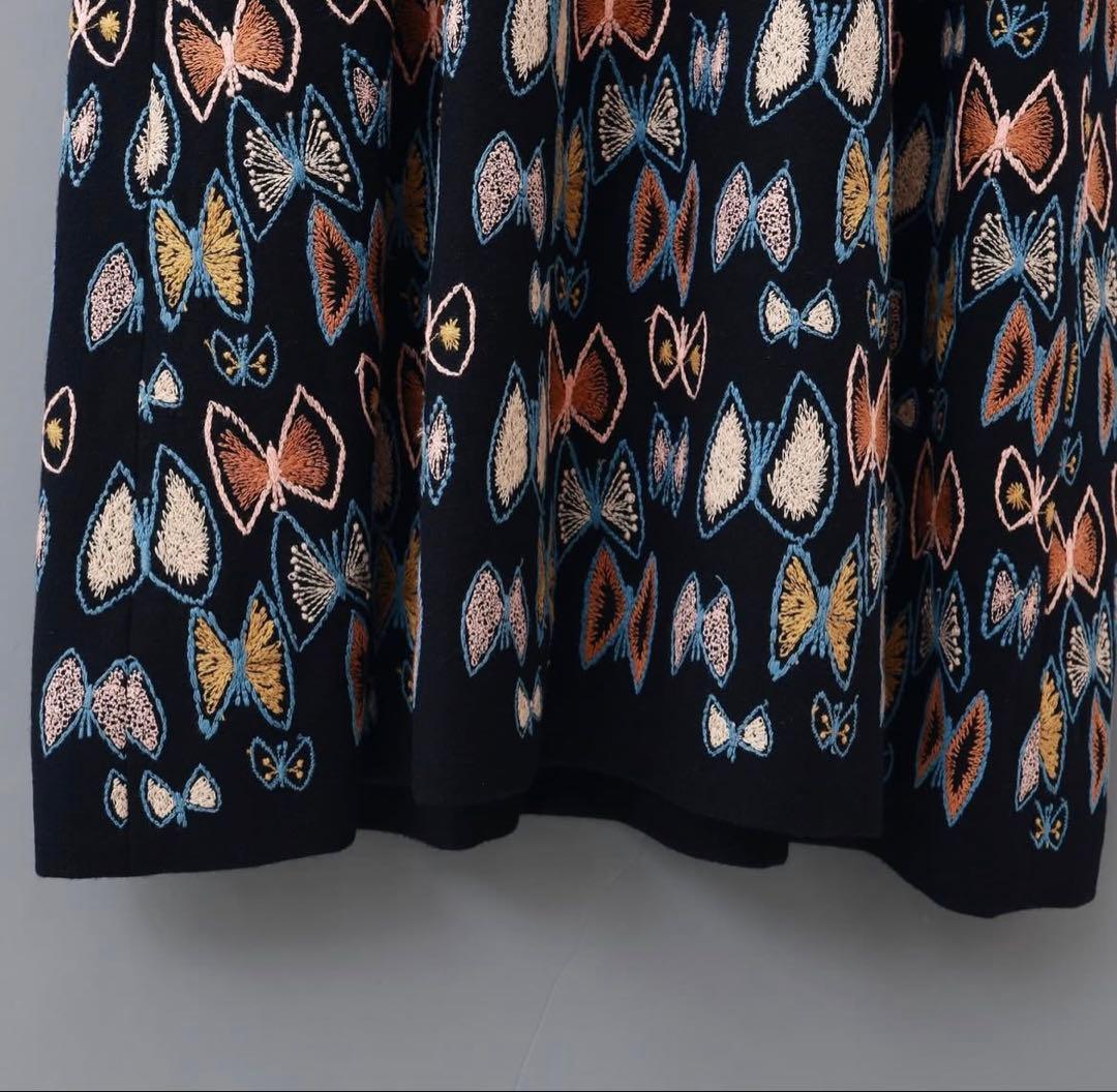 蝶刺繍 長袖ワンピース