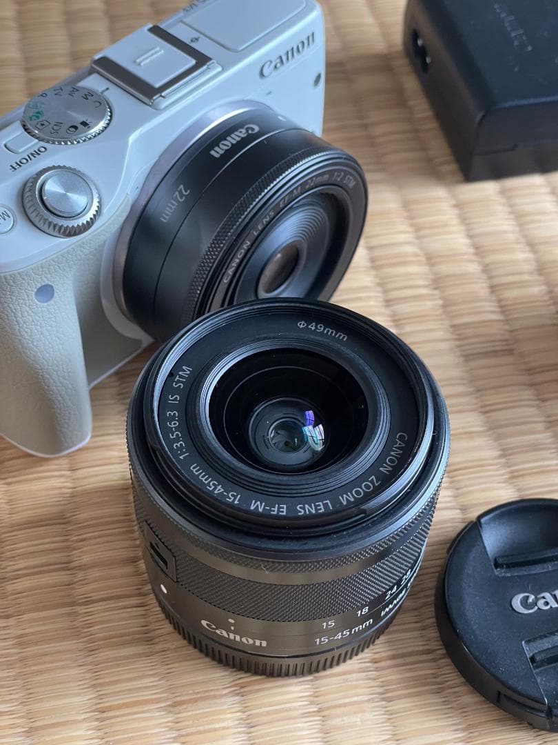 Canon EOS M3 ホワイト｜レンズ2本｜EF-EOS M アダプター