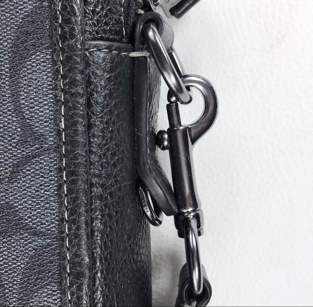 【美品】COACH コーチ クロスボディ メンズショルダーバッグ CC009 黒