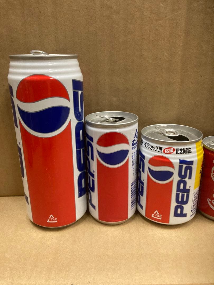 （あ001）　コカコーラ•ペプシ　空き缶