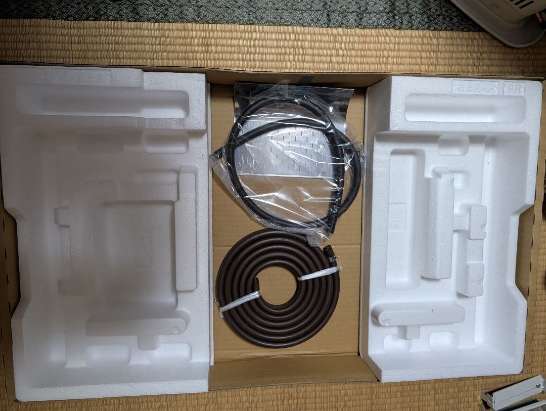 2024年製 CORONA コロナ 煙突式 床暖ストーブ UH-7724PR