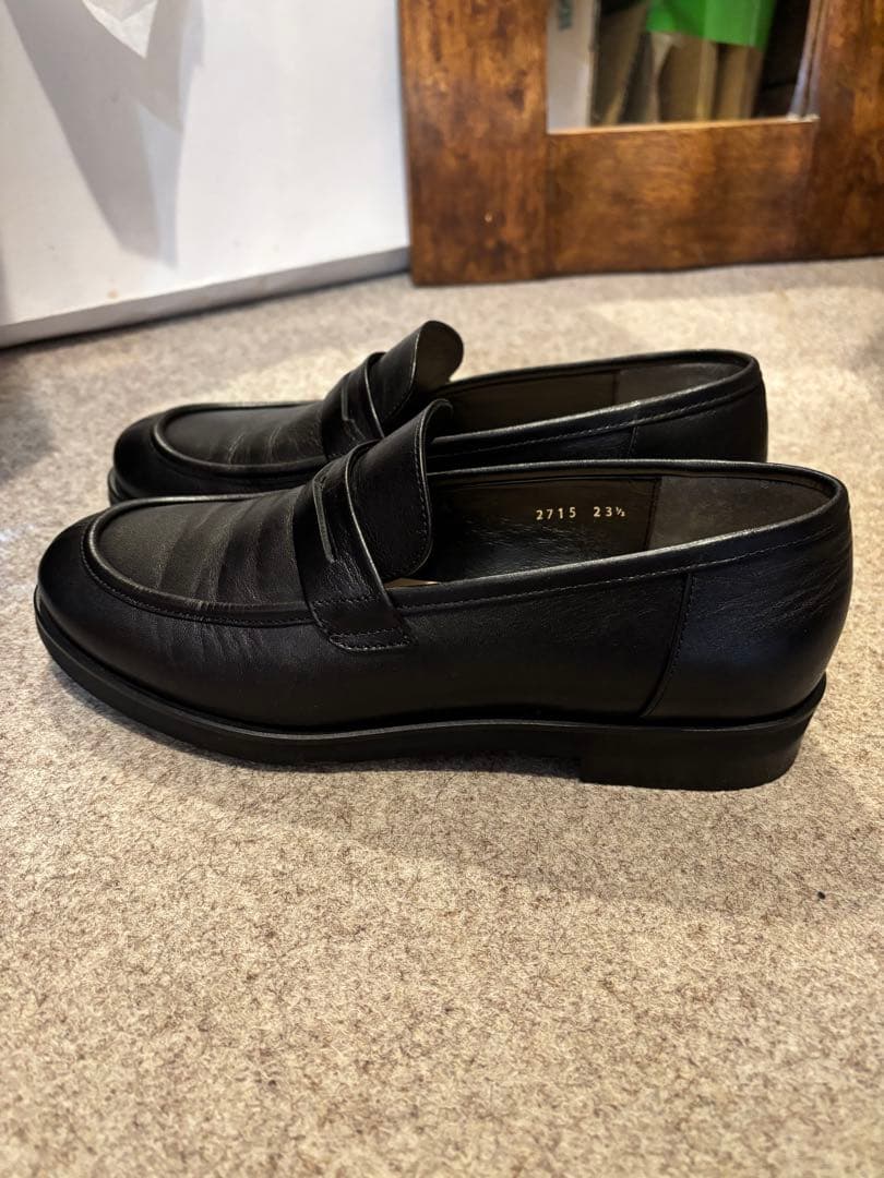 MARGARET HOWELL 黒 レザー ペニーローファー