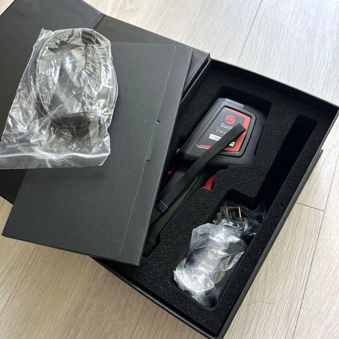 サーモグラフィカメラ　サーマルカメラ 赤外線 　カメラ 新品　未使用