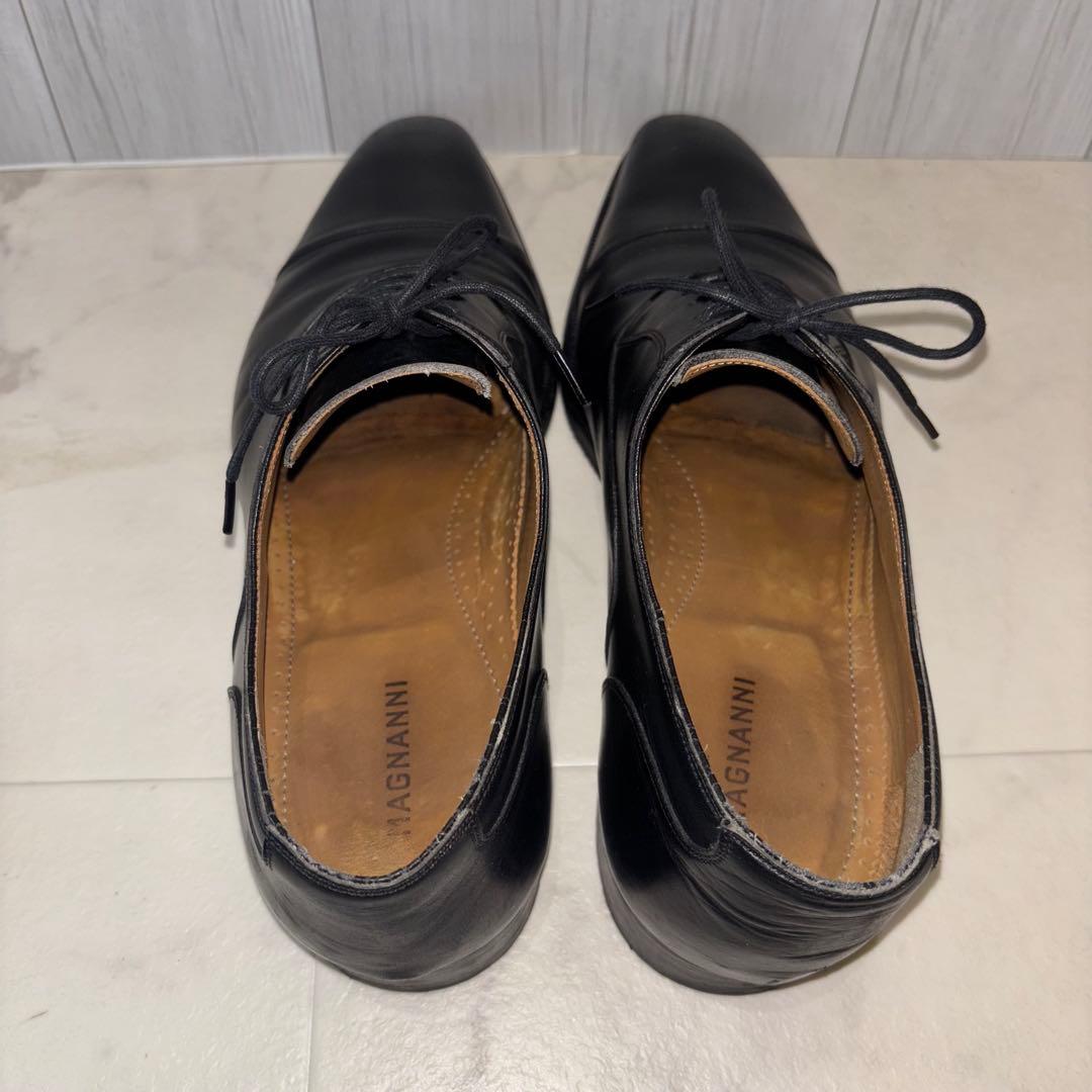 マグナーニ ストレートチップ 黒 レザー 革靴 26.5