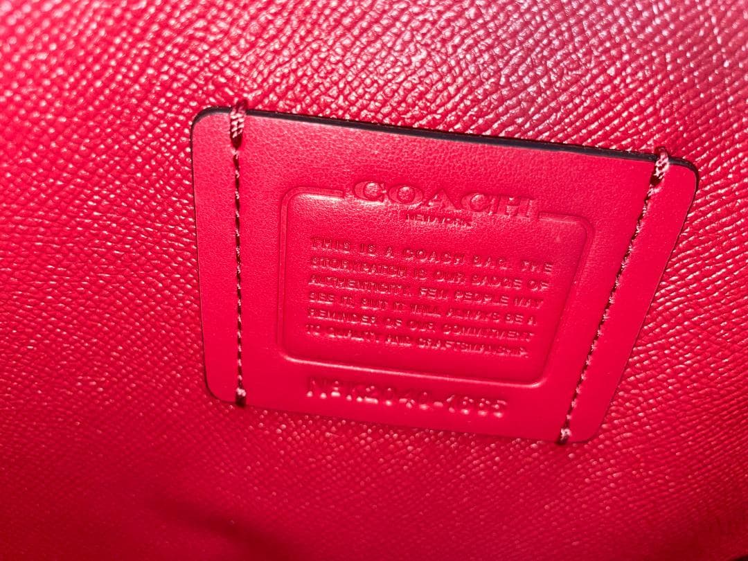 【新品未使用】コーチモリー トート シグネチャー キャンバス