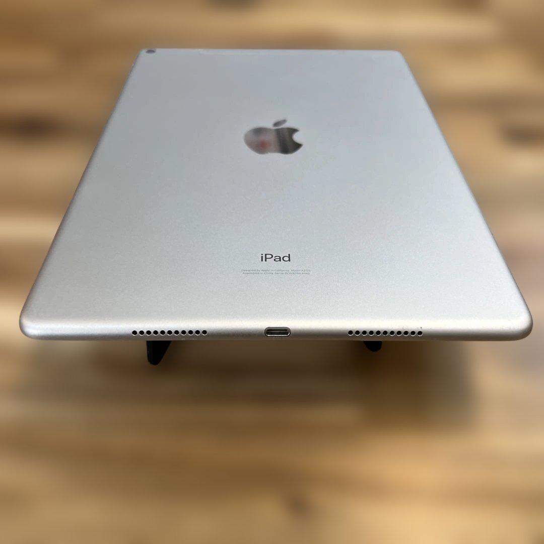 M833 SIMフリー　ipad Air 第三世代　64GB