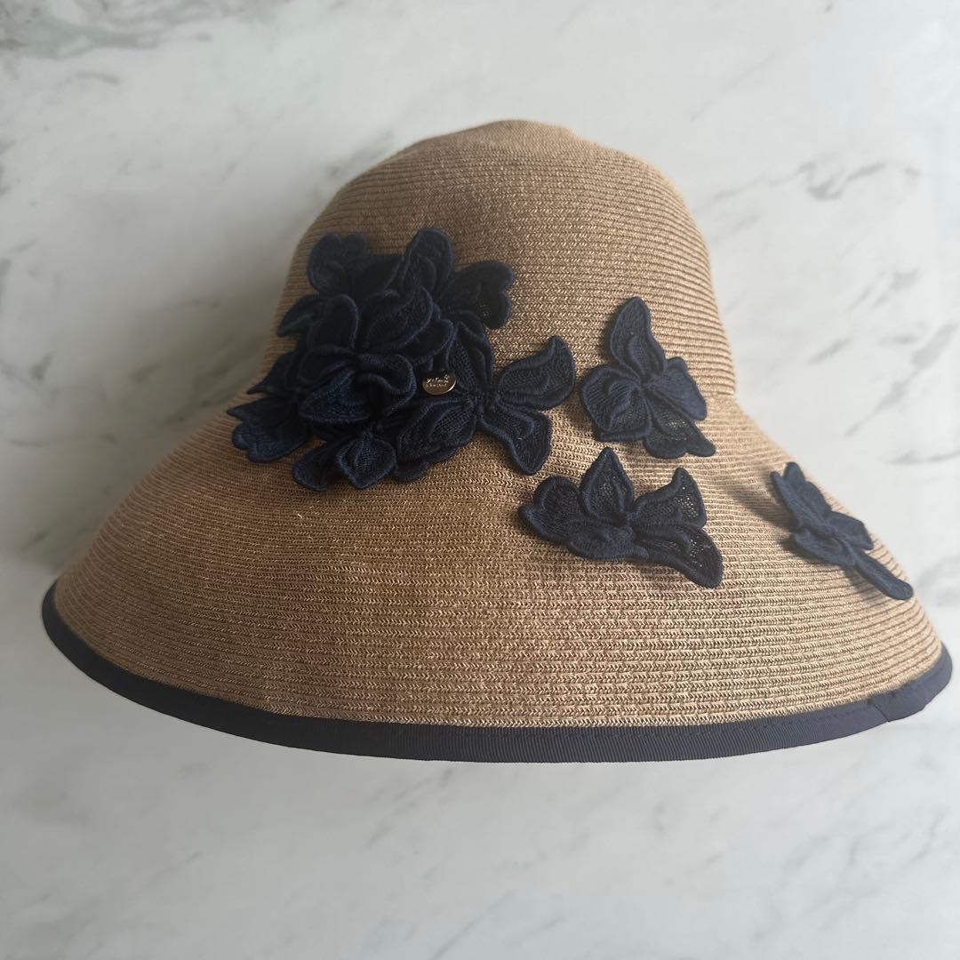 美品　アシーナニューヨーク　ハット　麦わら帽子　フラワーレース　紺