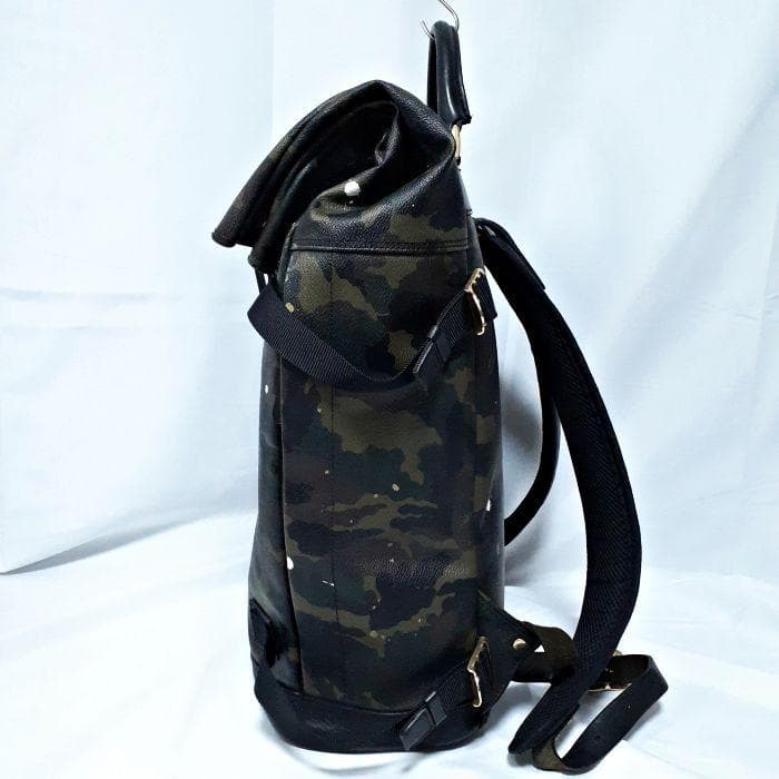 GENTIL BANDIT カモフラ PVC レザー リュック バックパック