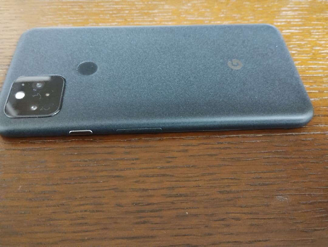 美品　Google Pixel 5　バッテリー新品　simフリー　カバーオマケ