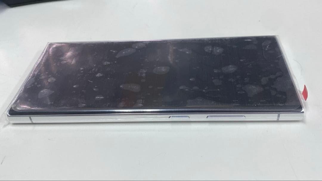 Galaxy S23 ultra AMOLED パネル 120Hz 6.8インチ