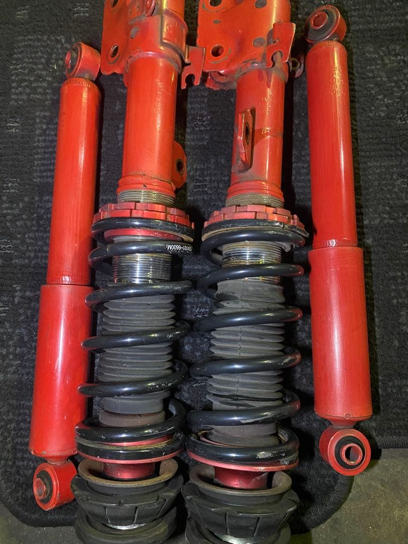 た*し様 赤いショックアブソーバーセット 524-101-6600M