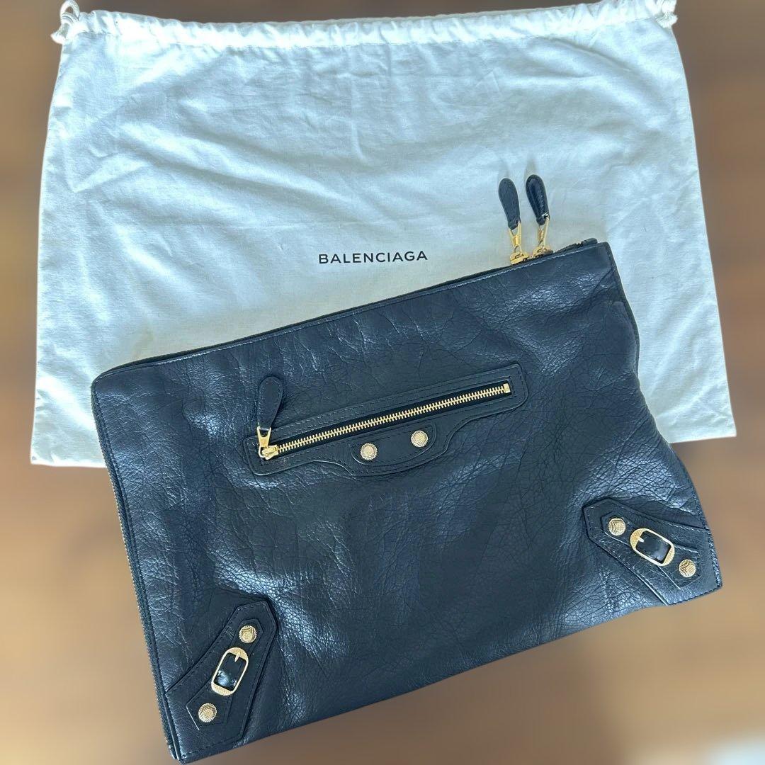 美品 BALENCIAGA バレンシアガ クラッチバッグ 370994