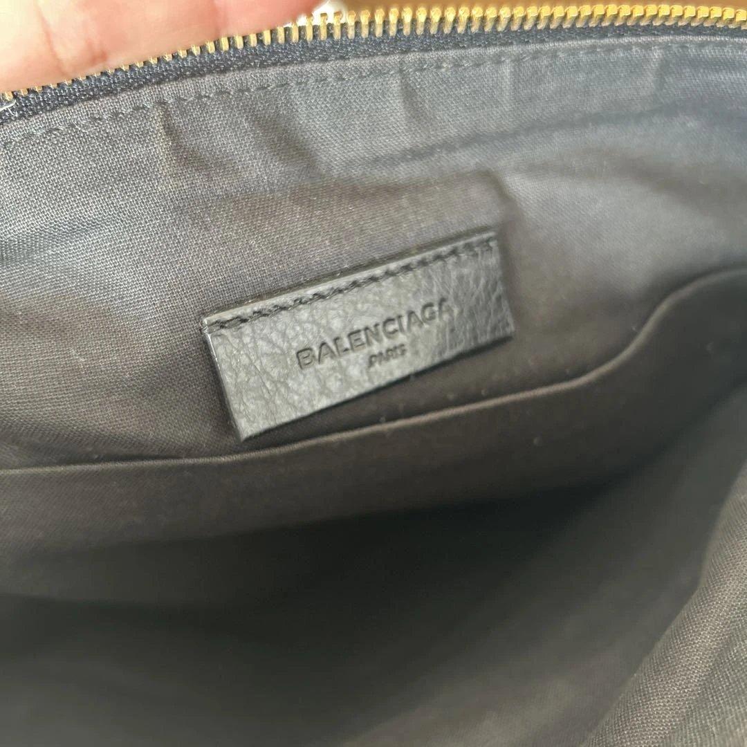 美品 BALENCIAGA バレンシアガ クラッチバッグ 370994