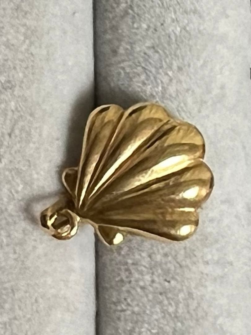 18k YG貝殻　ペンダントトップ　0.8g