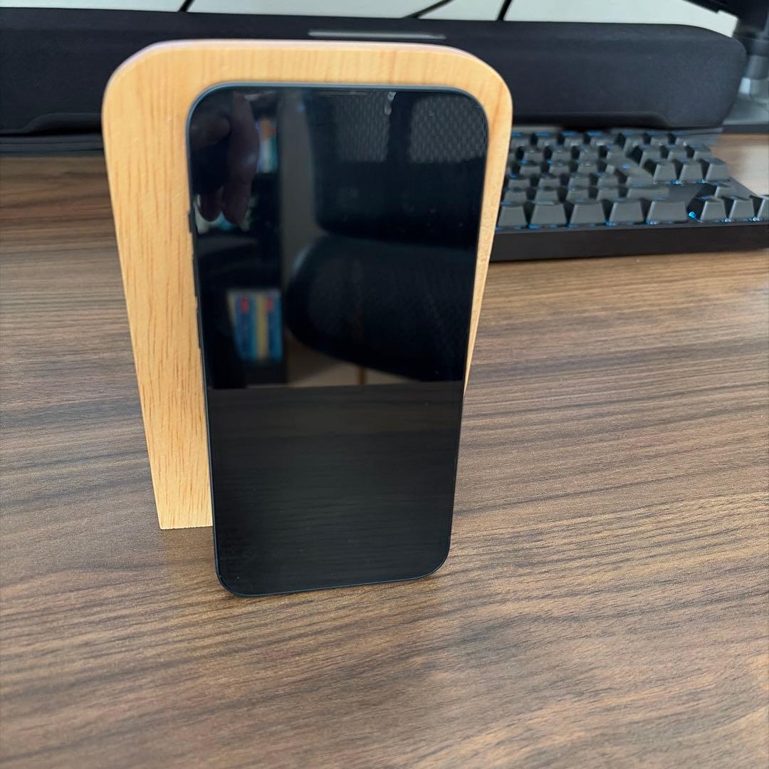 iPhone 13 256GB バッテリー88% ミッドナイト SIMフリー