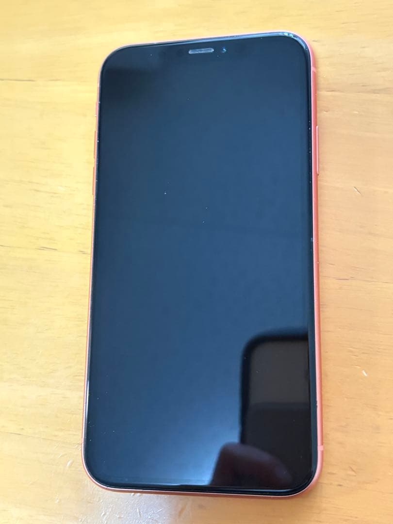 iPhone XR コーラル