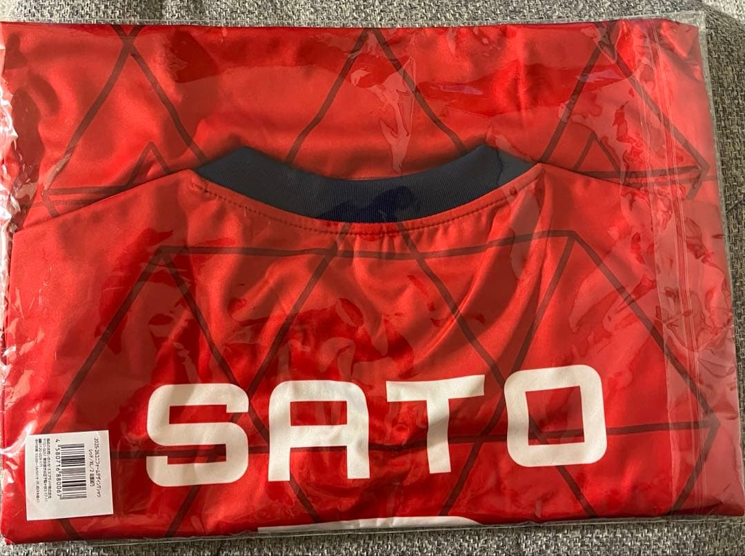 自*い様 NECレッドロケッツ佐藤淑乃選手ユニフォームデザインＴシャツ