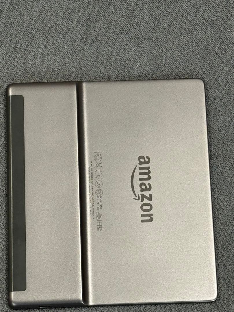 Amazon Kindle Oasis (第9世代)wifi+3G 32GB