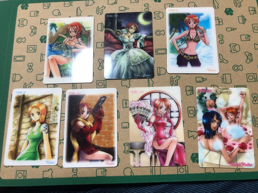 ナミ　ロビン ワンピースカードゲーム　プラスチックカード