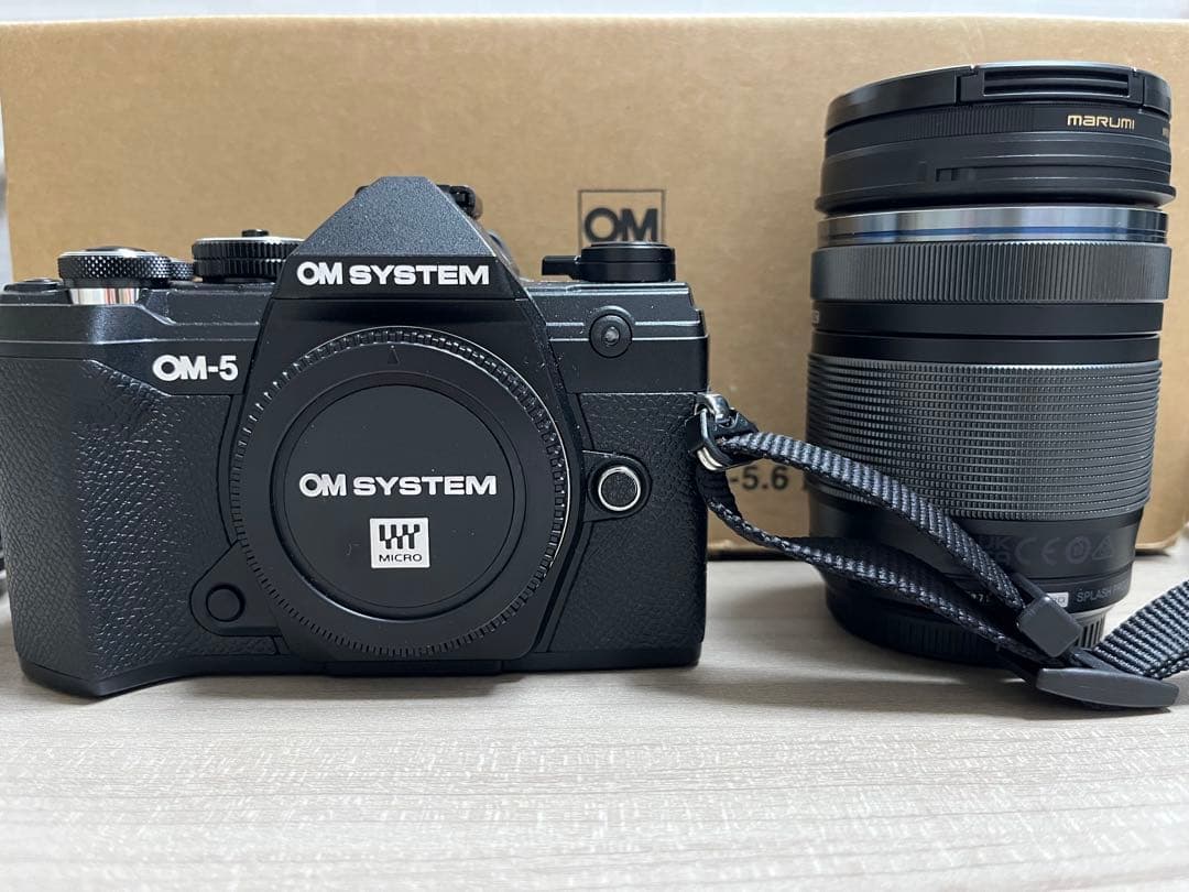 デジタルカメラ OLYMPUS OM SYSTEM OM-5