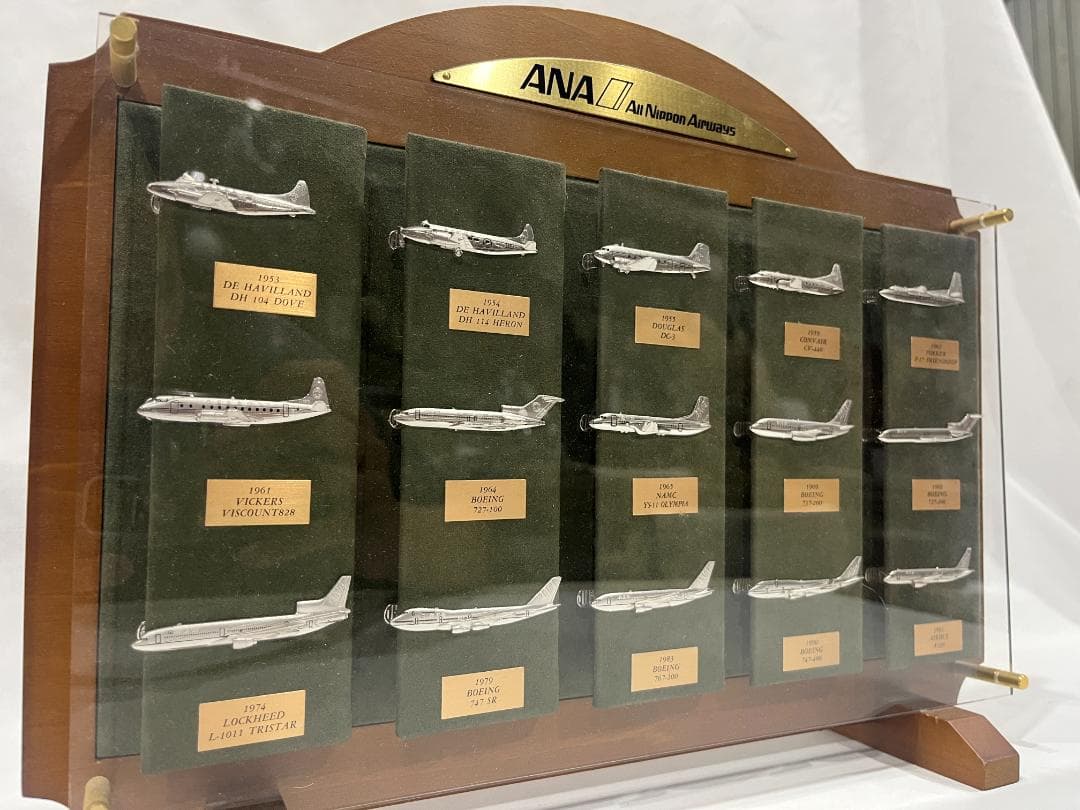 ANA 全日空商事 ネクタイピン15種類 旅客機 オリジナルコレクションケース付