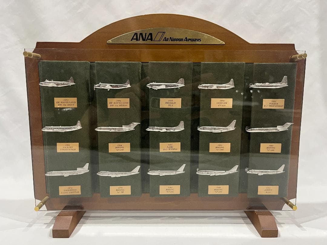 ANA 全日空商事 ネクタイピン15種類 旅客機 オリジナルコレクションケース付