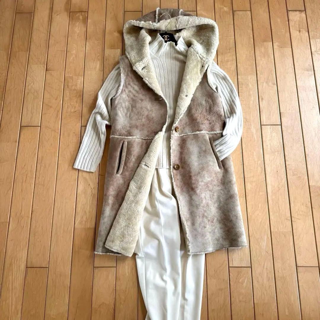 イタリア製羊革シープスキンムートン　ロングジレベスト