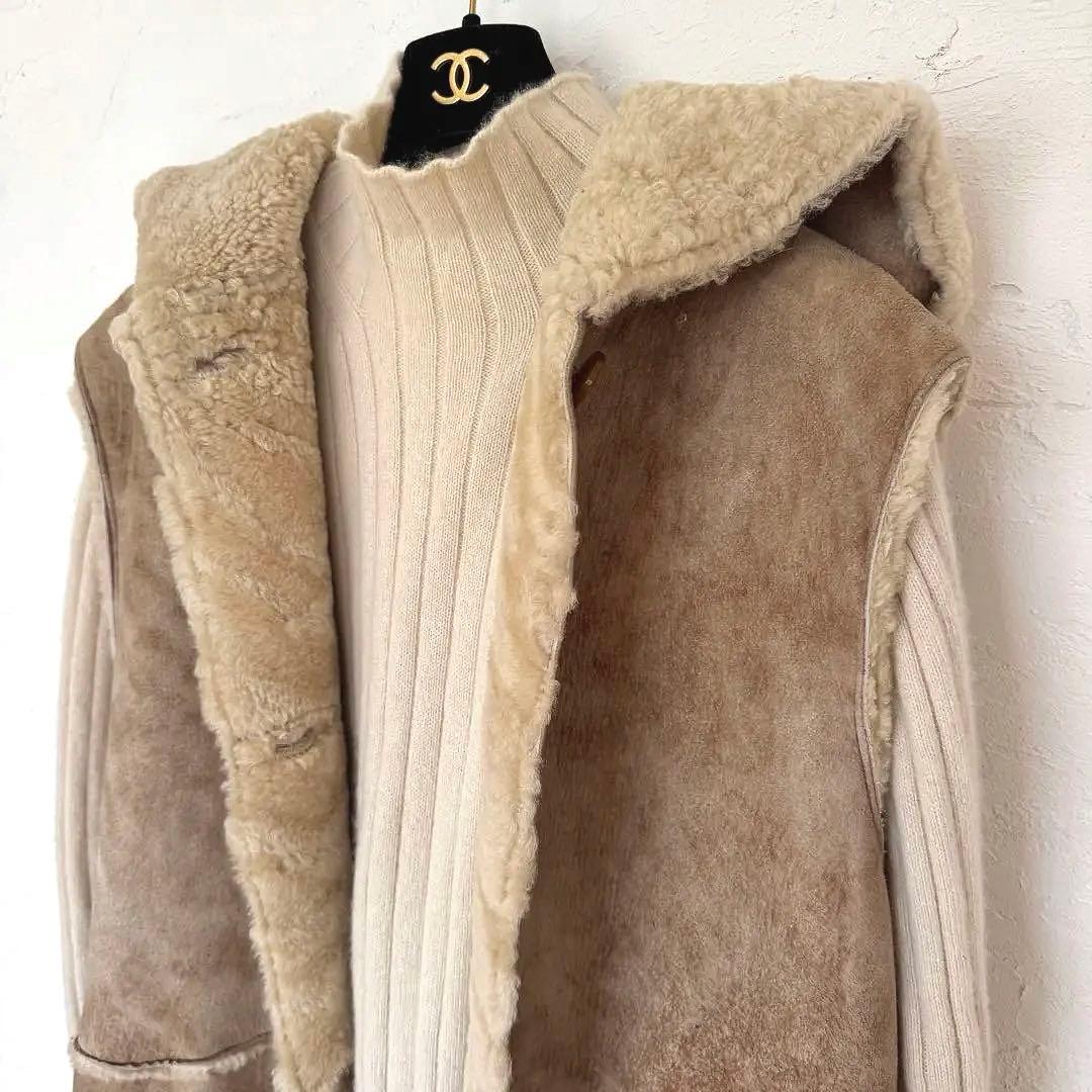 イタリア製羊革シープスキンムートン　ロングジレベスト