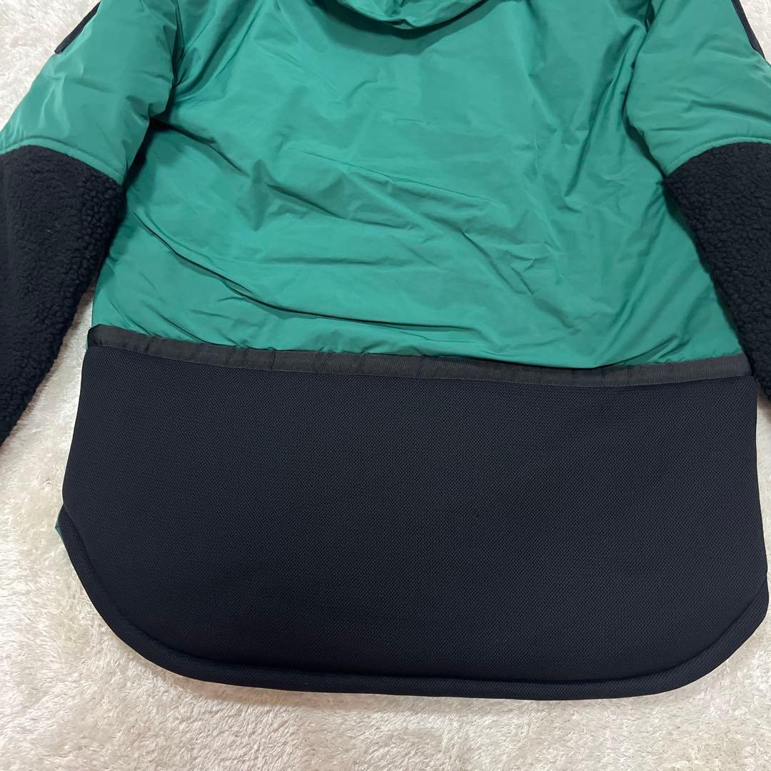 新品　Onitsuka Tiger ダウンジャケット　グリーン　Lサイズ